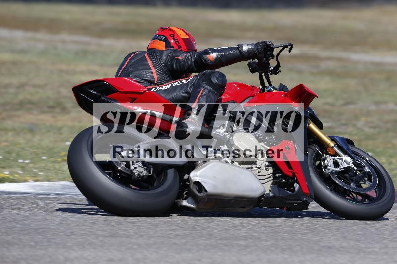 /36 08.08.2026  Pluess Motosport ADR/Freies Fahren/415